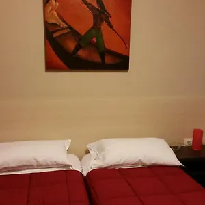  Hotel Mosaic